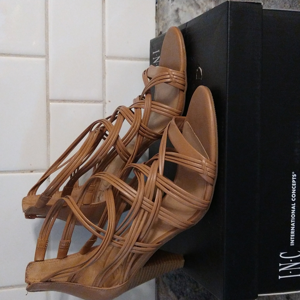 Inc concepts heels